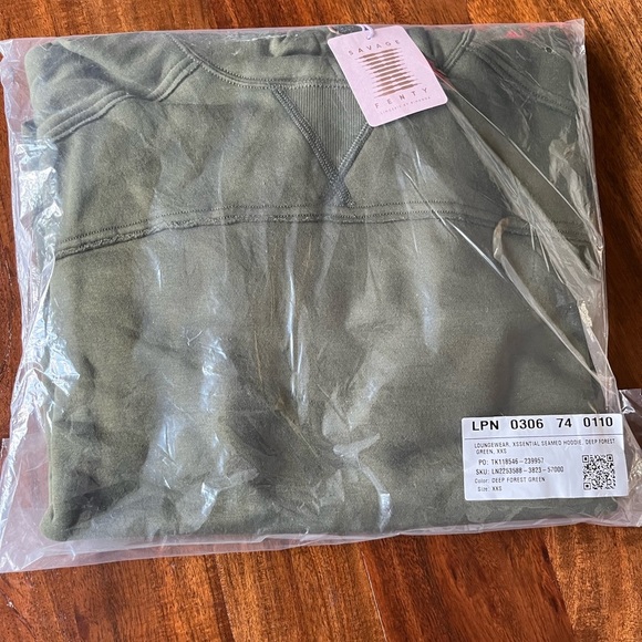 Savage X Fenty Deep Forest Green Longsleeve Oversized Pullover Xssential Hoodie - Picture 13 of 16